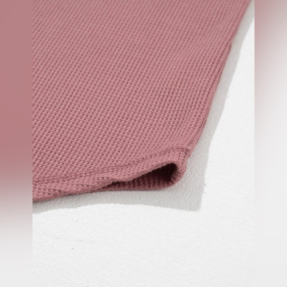 Mauve V-Neck Waffle Knit Top - Picture 7 of 7